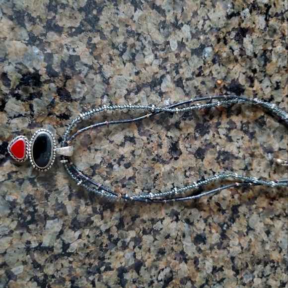 Artisan Beaded Pendant Necklace - Picture 3 of 3